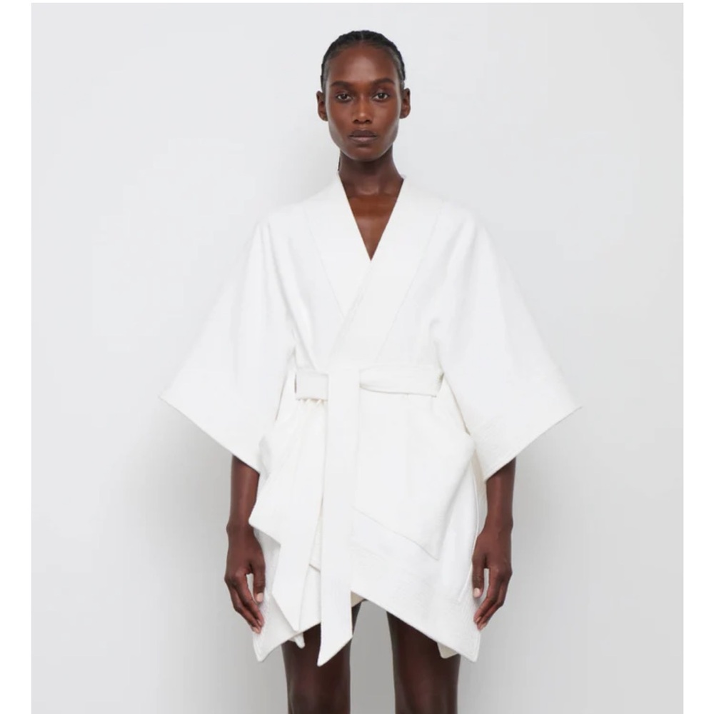 An elevated take on our best-selling Kimono, with a structured fit. But oversize